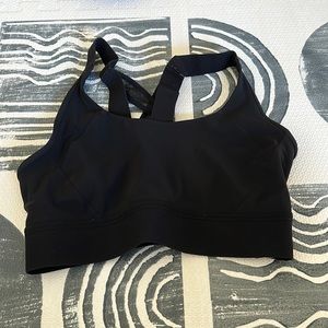 Lululemon black sports bra size 6